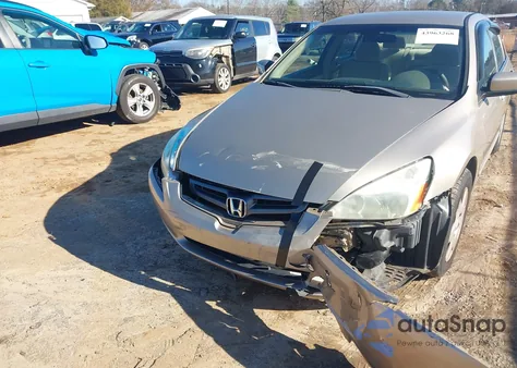 2005 Honda Accord 3.0 Lx z USA, uszkodzony, nr VIN 1HGCM66365A031035